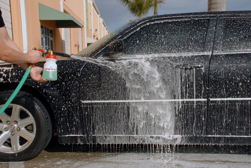 Когда можно мыть машину. Помывка автомобиля. Бесконтактная автомойка. Бесконтактная мойка авто. Мойка авто с автошампунем.