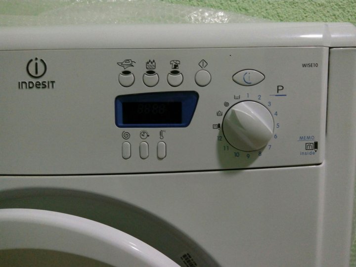 Очистка стиральная машина индезит. Индезит машинка f05. Ошибка Индезит ф5.